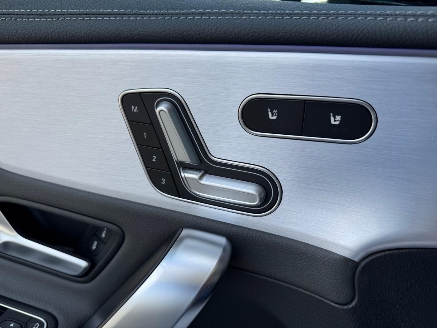 Mercedes-Benz CLA 45 AMG S 4M - Samsaru's Car Outlet