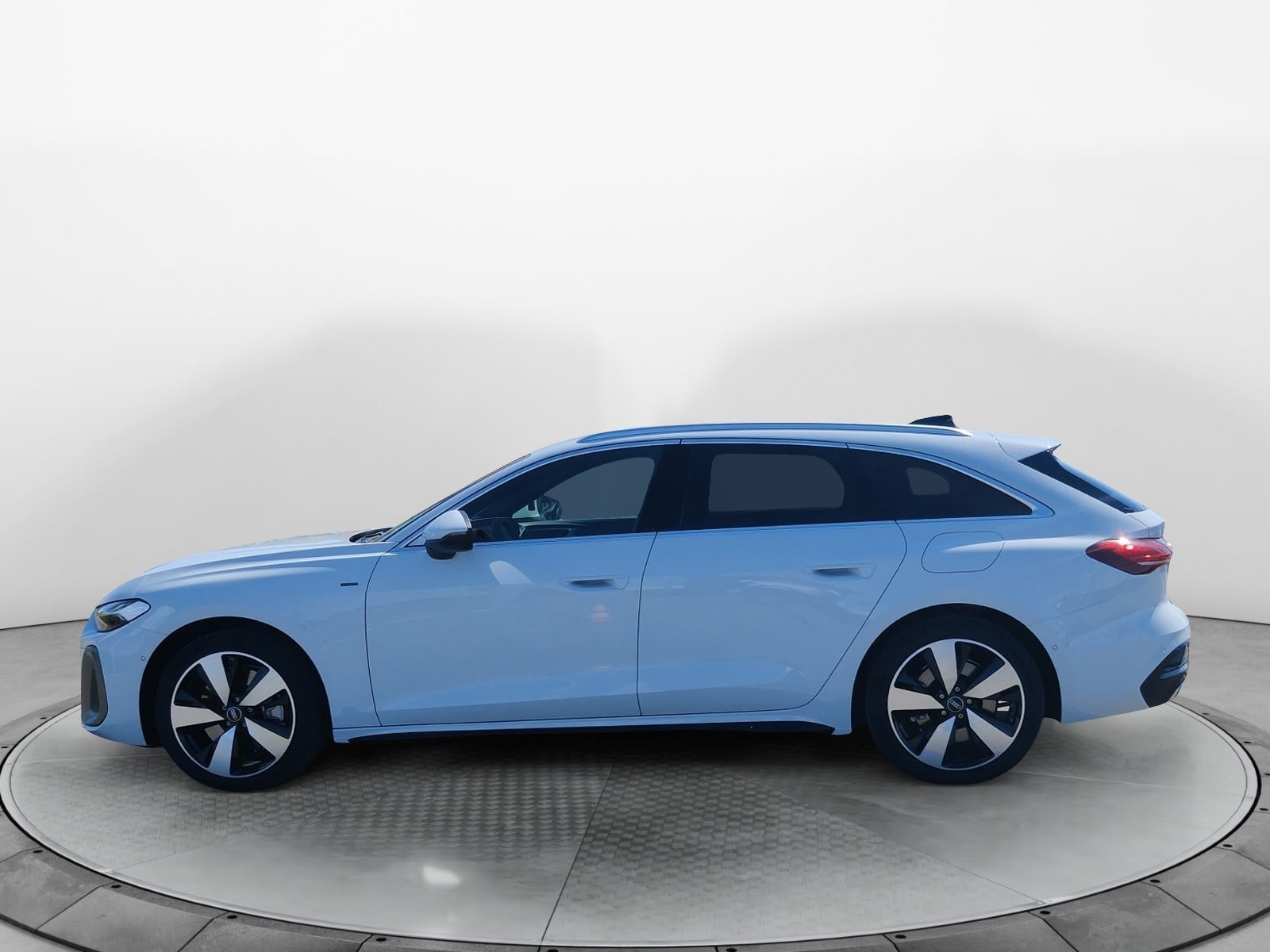 Audi A5 Avant e-hybrid q. S line TFSI,MATRIX,B&O 3D,H