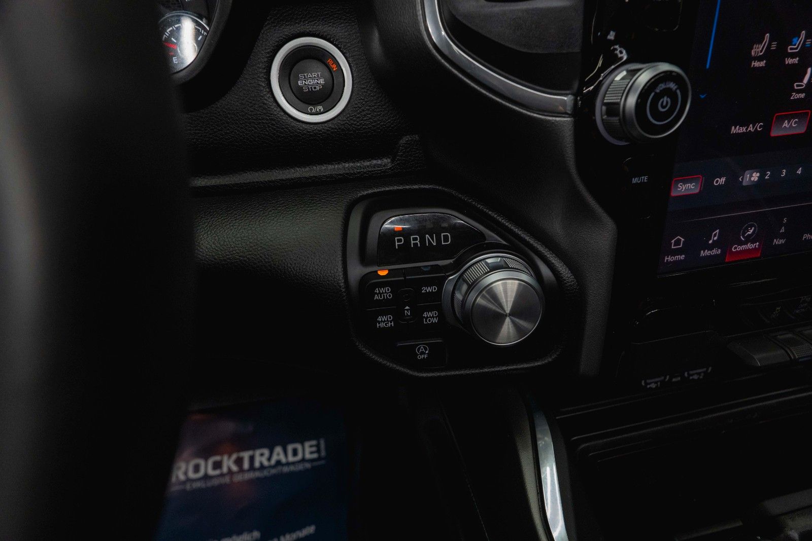 Dodge RAM 3.0 MY 25 TWIN TURBO LARAMIE Night Pano ACC