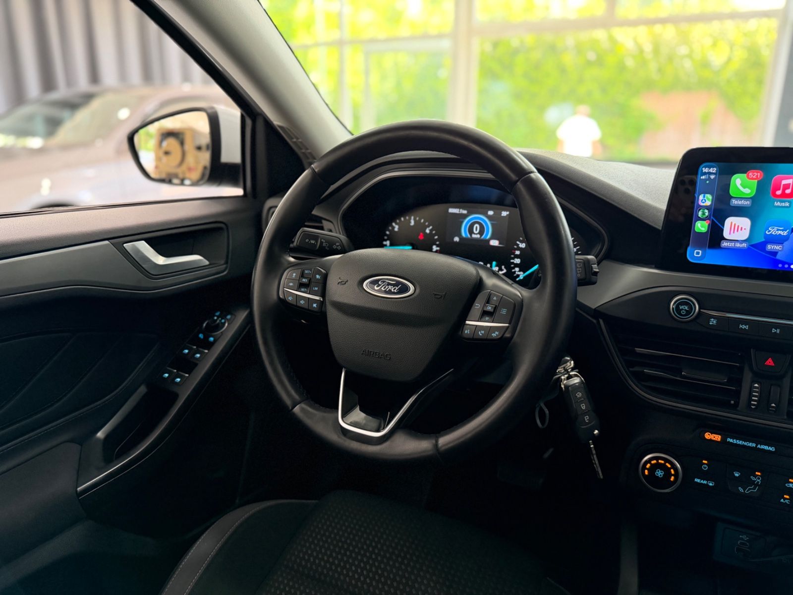 Ford Focus Turnier C&C*AUTOMATIK*KAMERA*TOT-W*ACC*