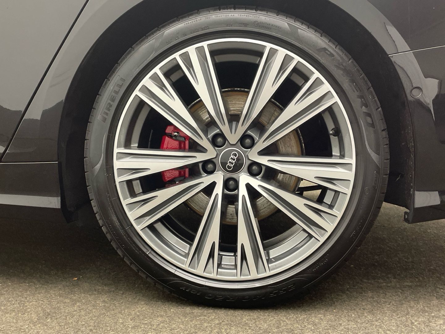 Audi A6 Limousine 55 TFSI e advanced quattro - Samsaru's Car Outlet