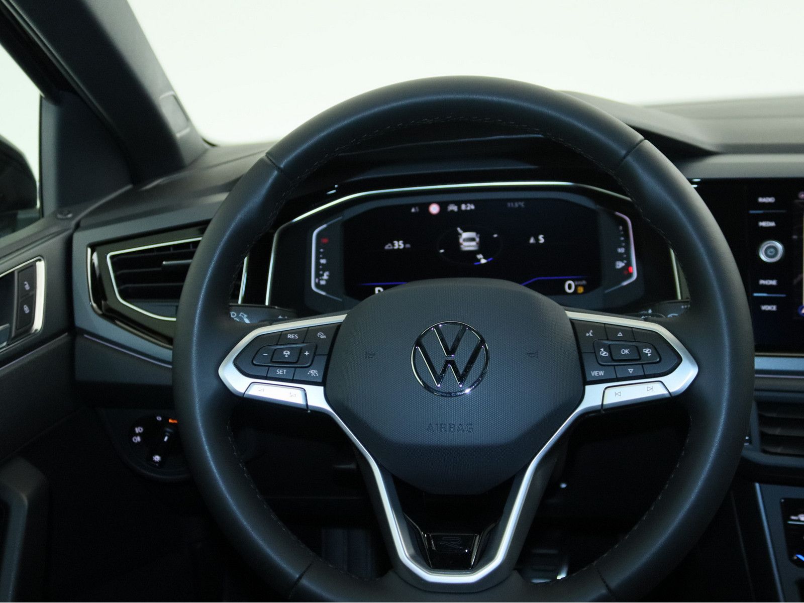 Volkswagen Polo 1.0 TSI R-Line MATRIX-LED ACC NAVI KAMERA