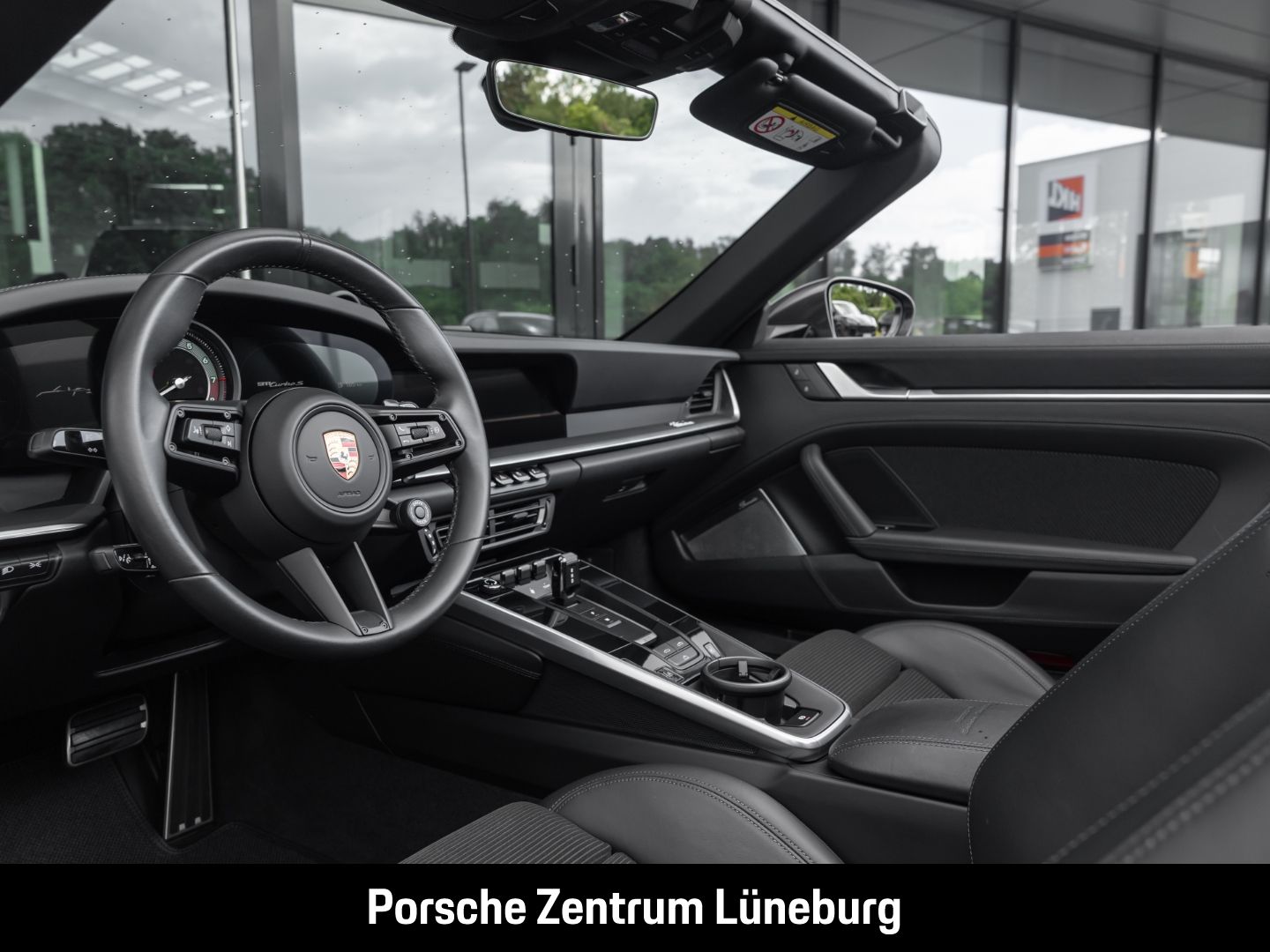 Porsche 992 911 Turbo S Cabriolet - Samsaru's Car Outlet