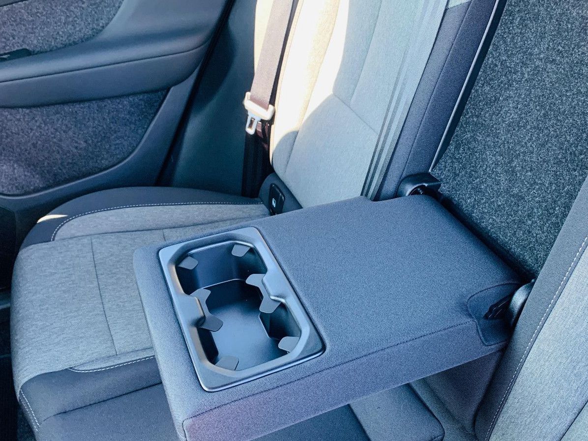 Volvo XC40 B4 B Pl. Dark - Samsaru's Car Outlet
