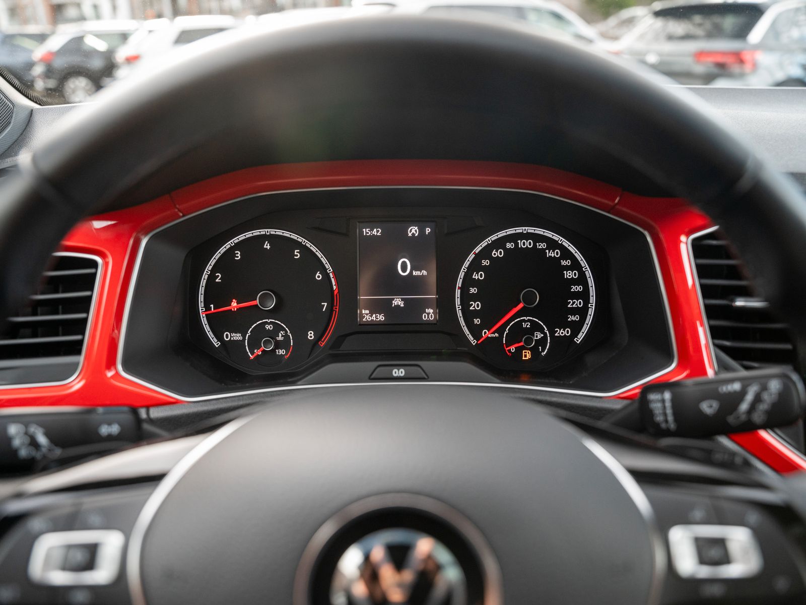 Volkswagen T-ROC Sport 1.5 TSI - Samsaru's Car Outlet