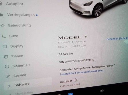 Tesla Model Y Long Range Dual AWDA.pilot Pr. Int.
