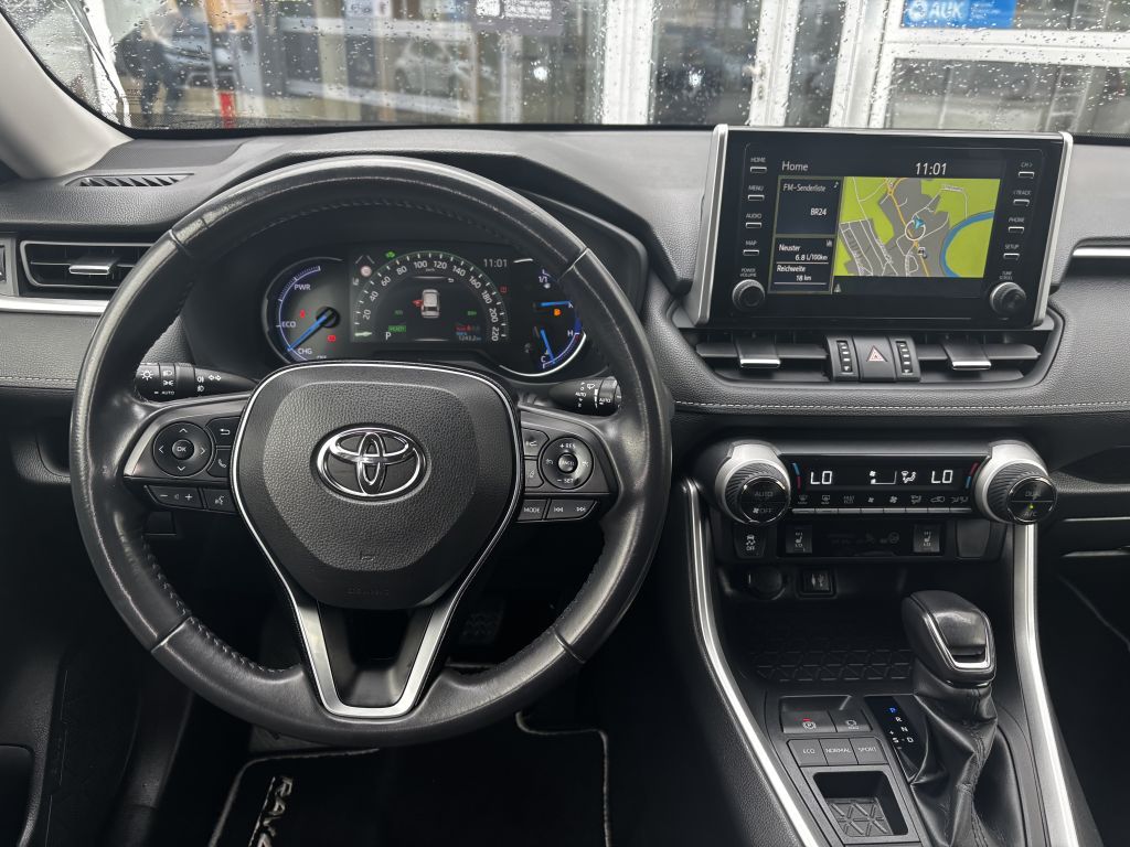 Toyota RAV 4 2.5 Hybrid Business Edition - Samsaru's Car Outlet
