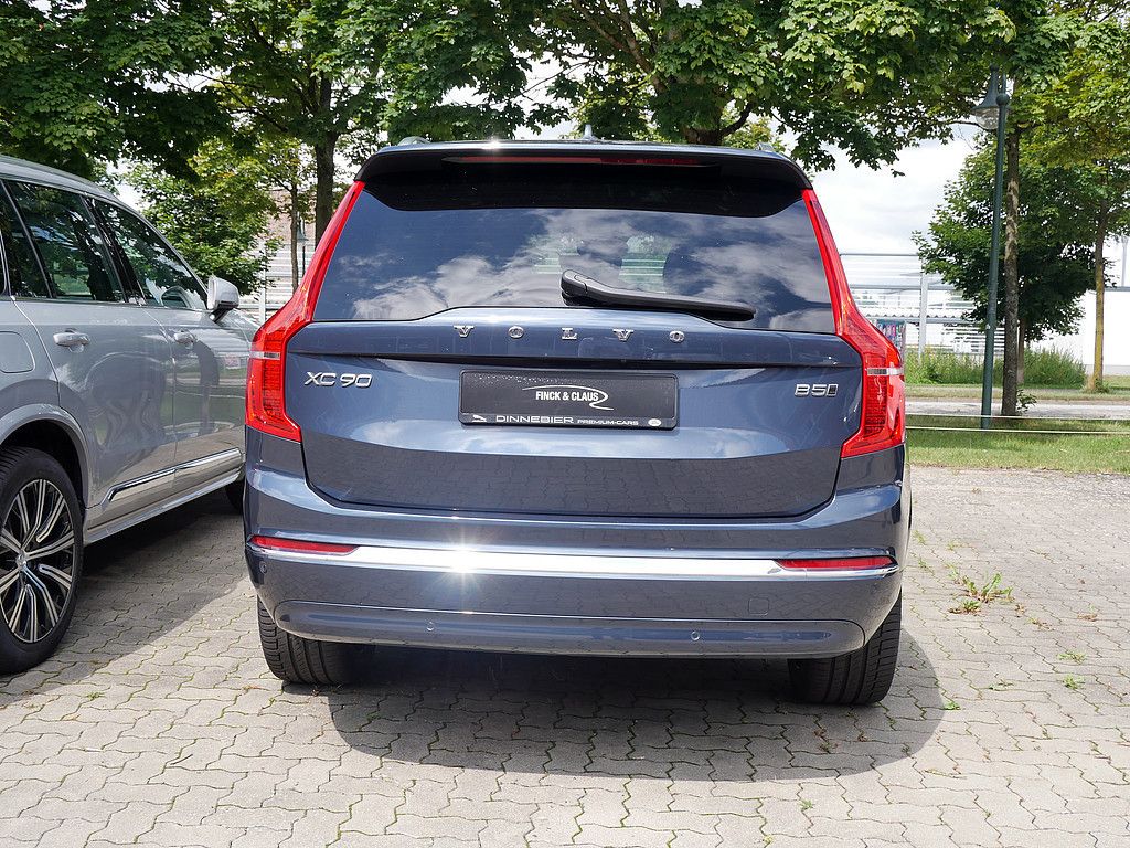 Volvo XC90 B5 AWD Plus Bright LUFTFEDERUNG 360° PANO