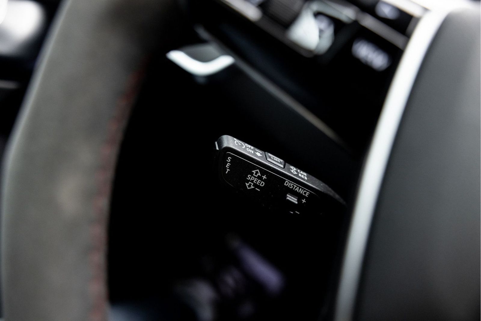 Audi RS6 Avant 4.0 V8 TFSI RS6-S ABT 740 PK | Pano |