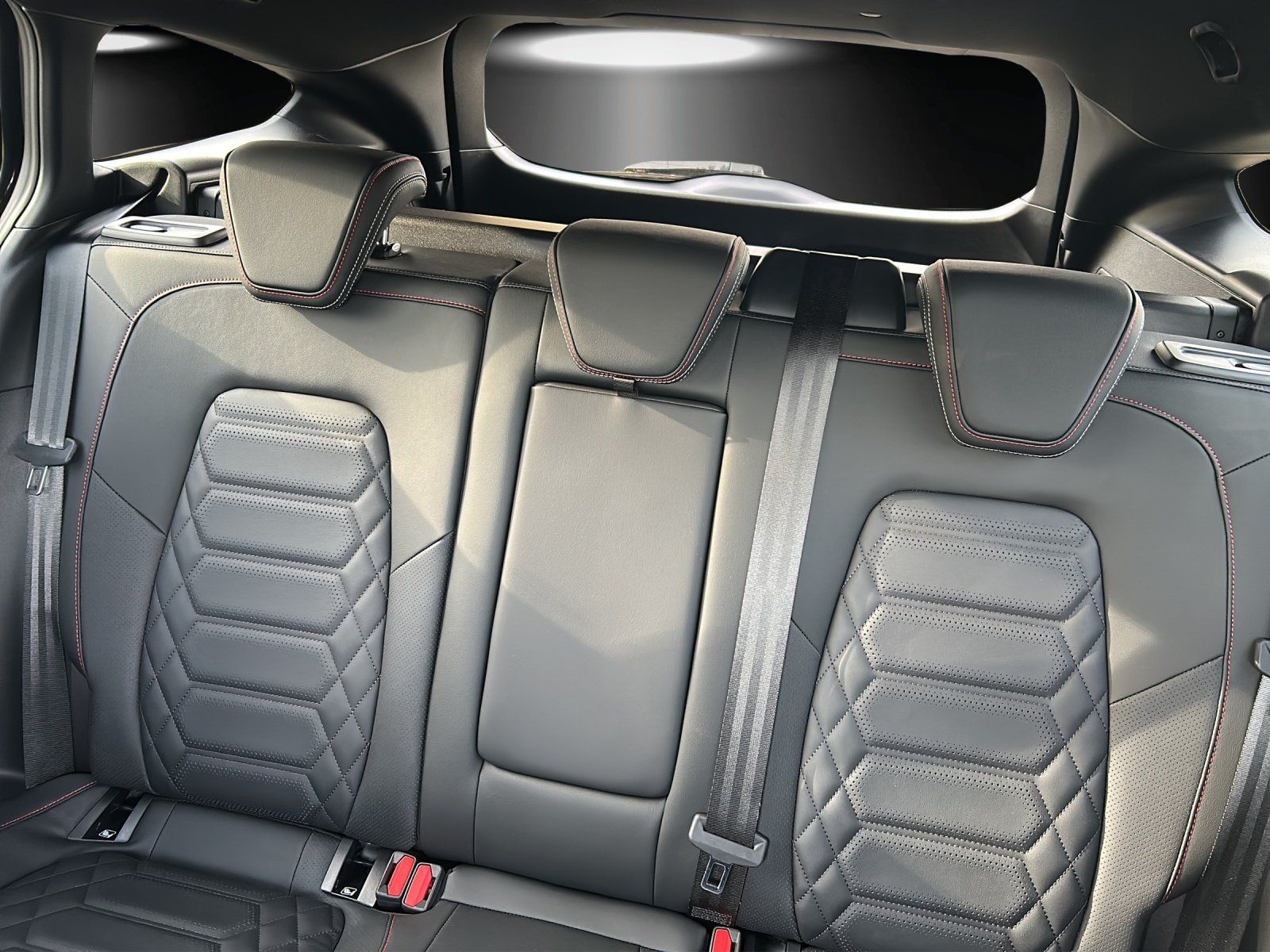 Ford Focus 1.0 ST-Line X Aut./LED/ACC/KAMERA/AHK/NAVI