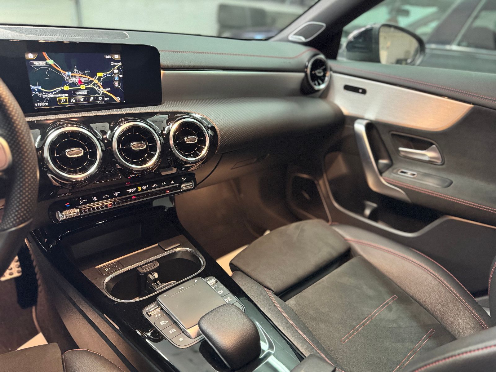 Mercedes-Benz CLA 250 SB 4M AMG Line - Samsaru's Car Outlet