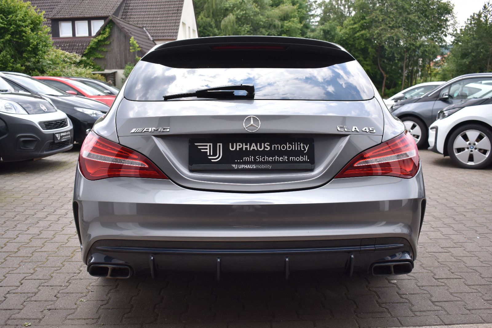 Mercedes-Benz CLA 45 AMG 4-Matic - Samsaru's Car Outlet