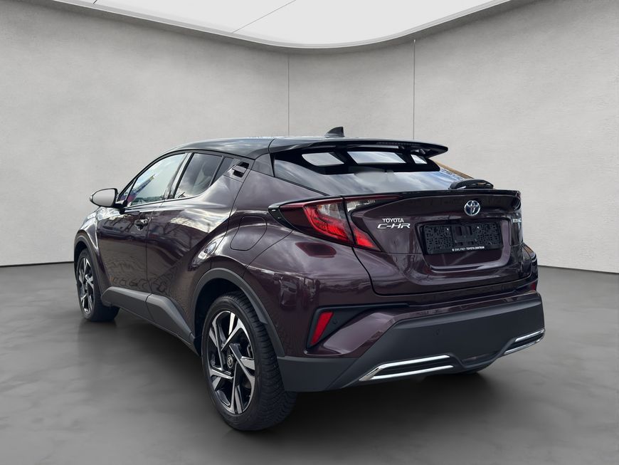 Toyota C-HR 2.0 Hybrid Team Deutschland