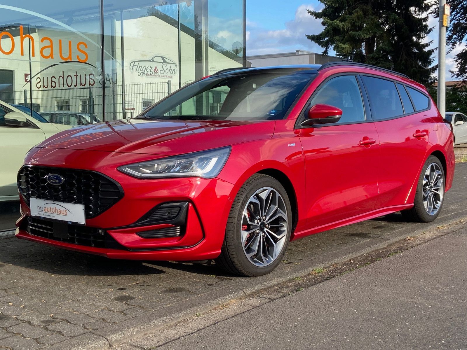 Ford Focus Turnier 1.5 EcoBlue ST-Line X NAVI+RFK*AHK
