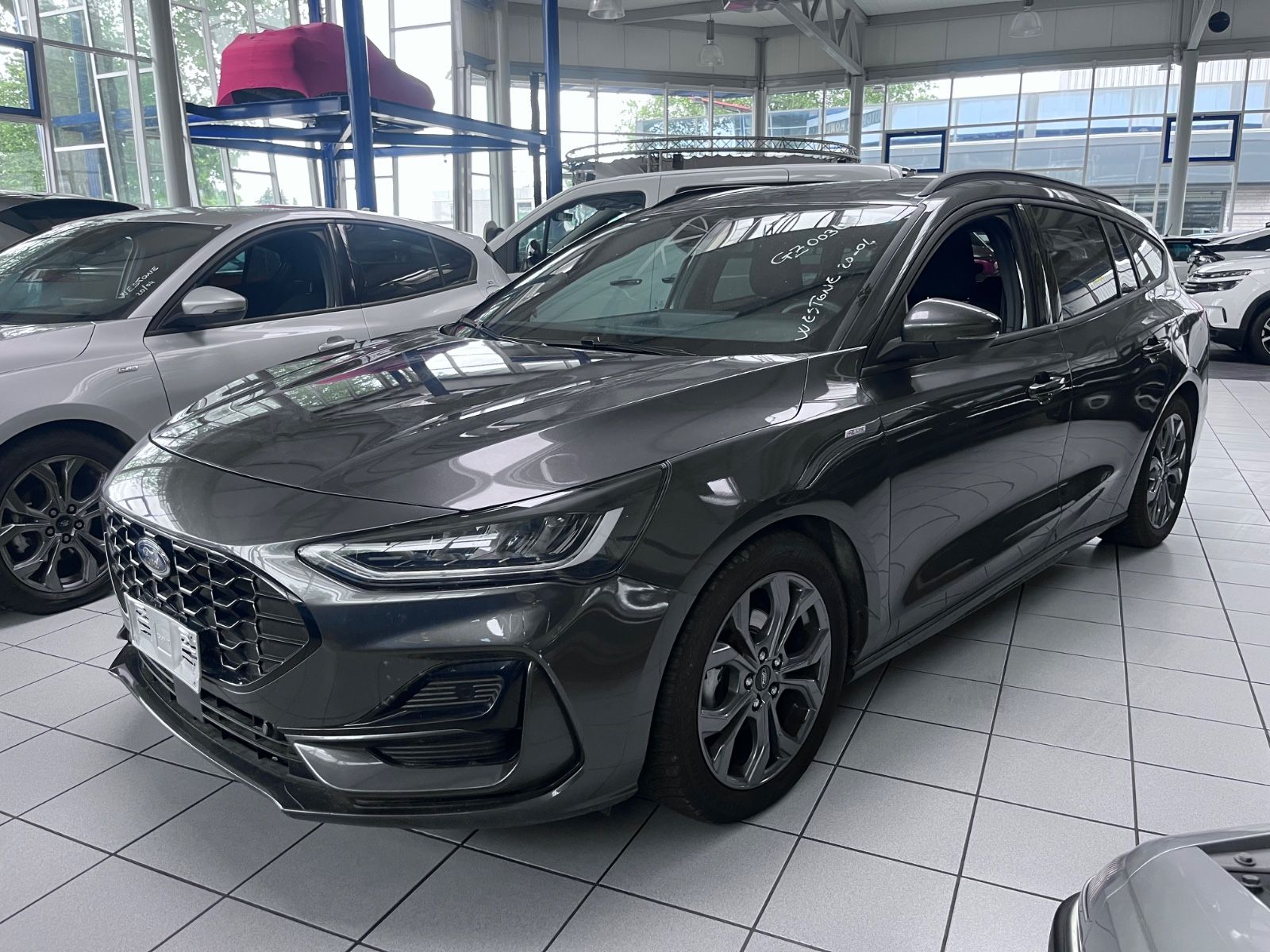 Ford Focus Turnier ST-Line R-Cam*Allwetter*Navi