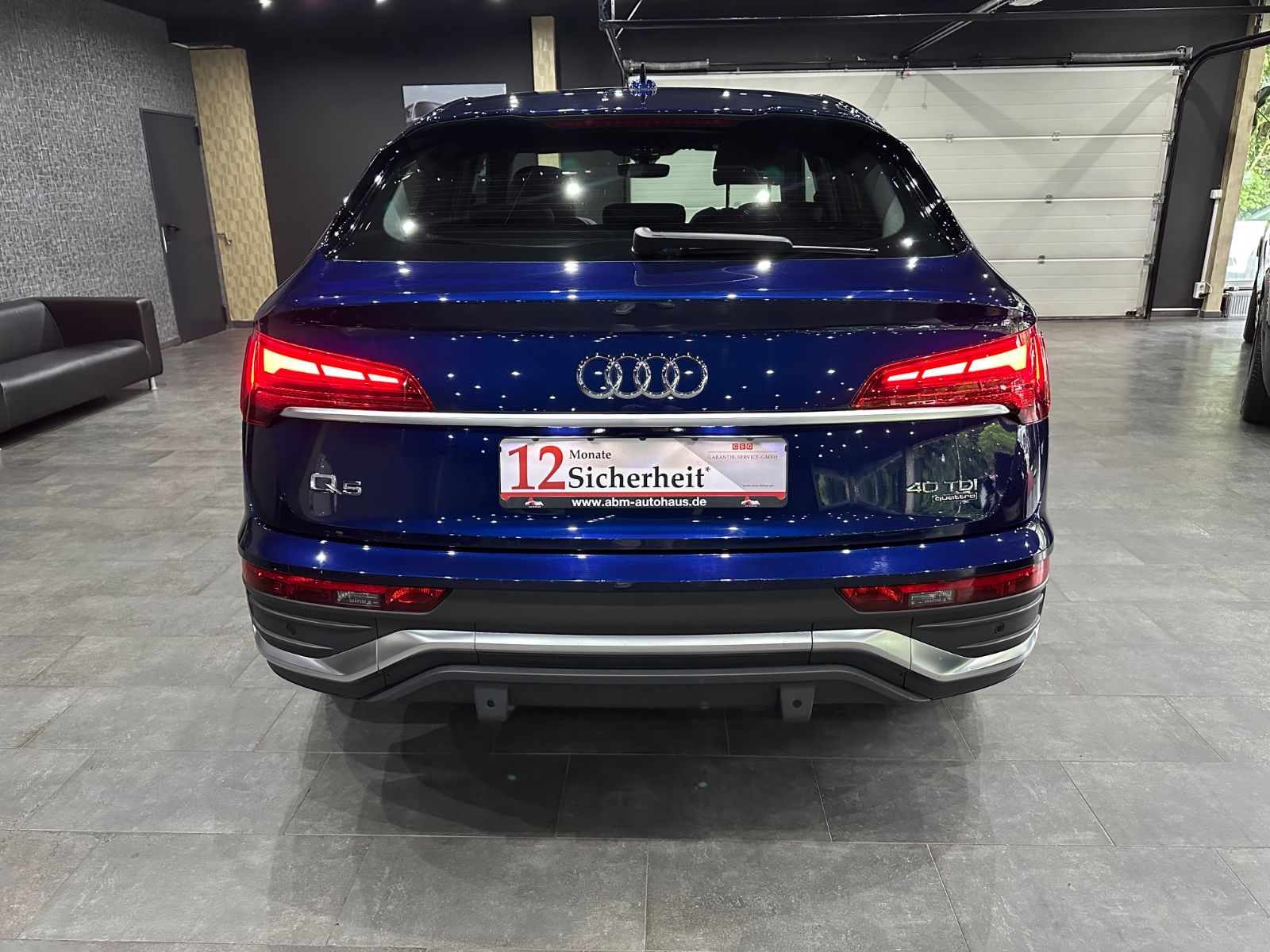 Audi Q5 Sportback 40 TDI quattro S line - Samsaru's Car Outlet