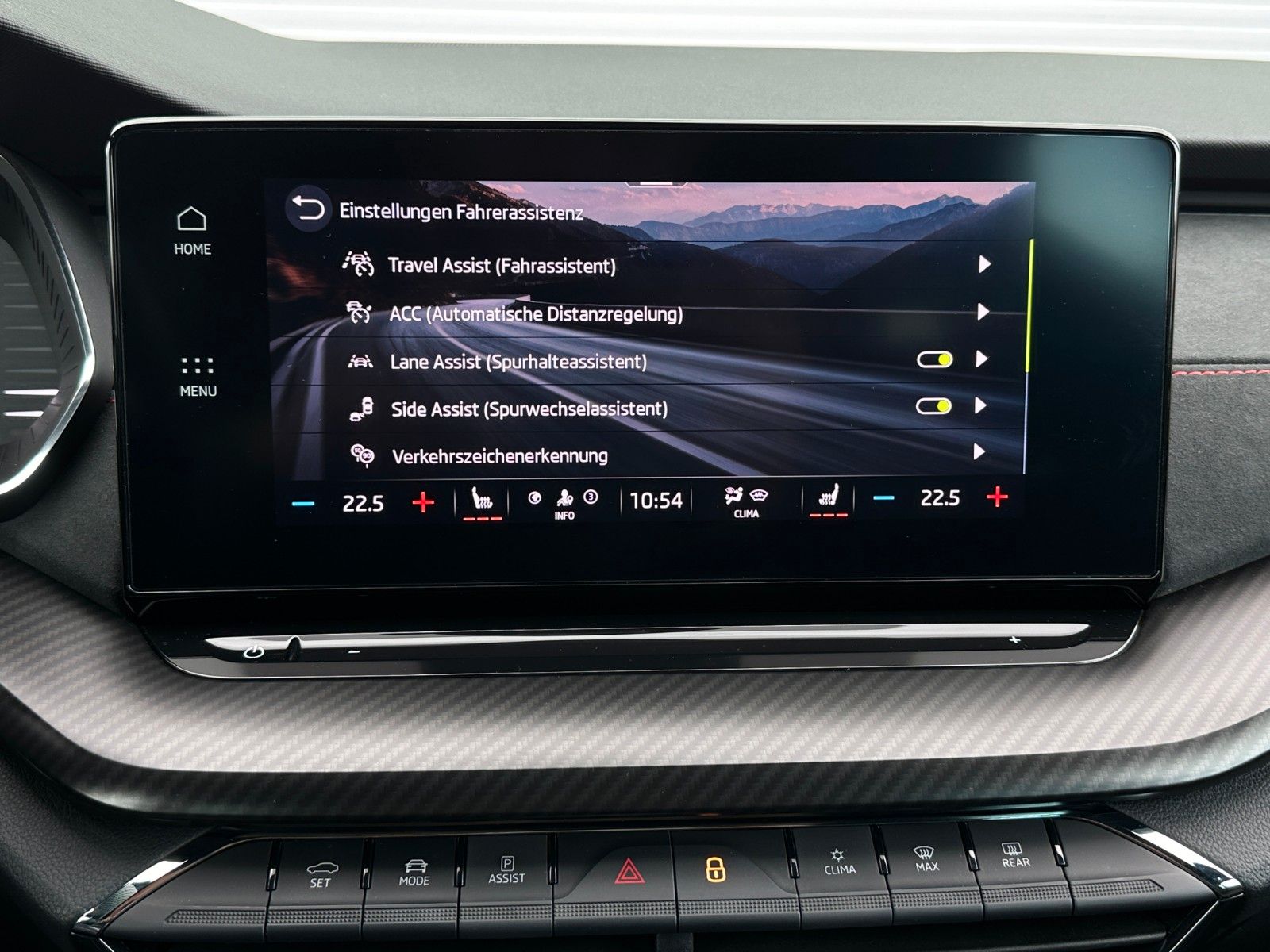 Skoda Octavia Combi RS 2.0TSi DSG - Samsaru's Car Outlet