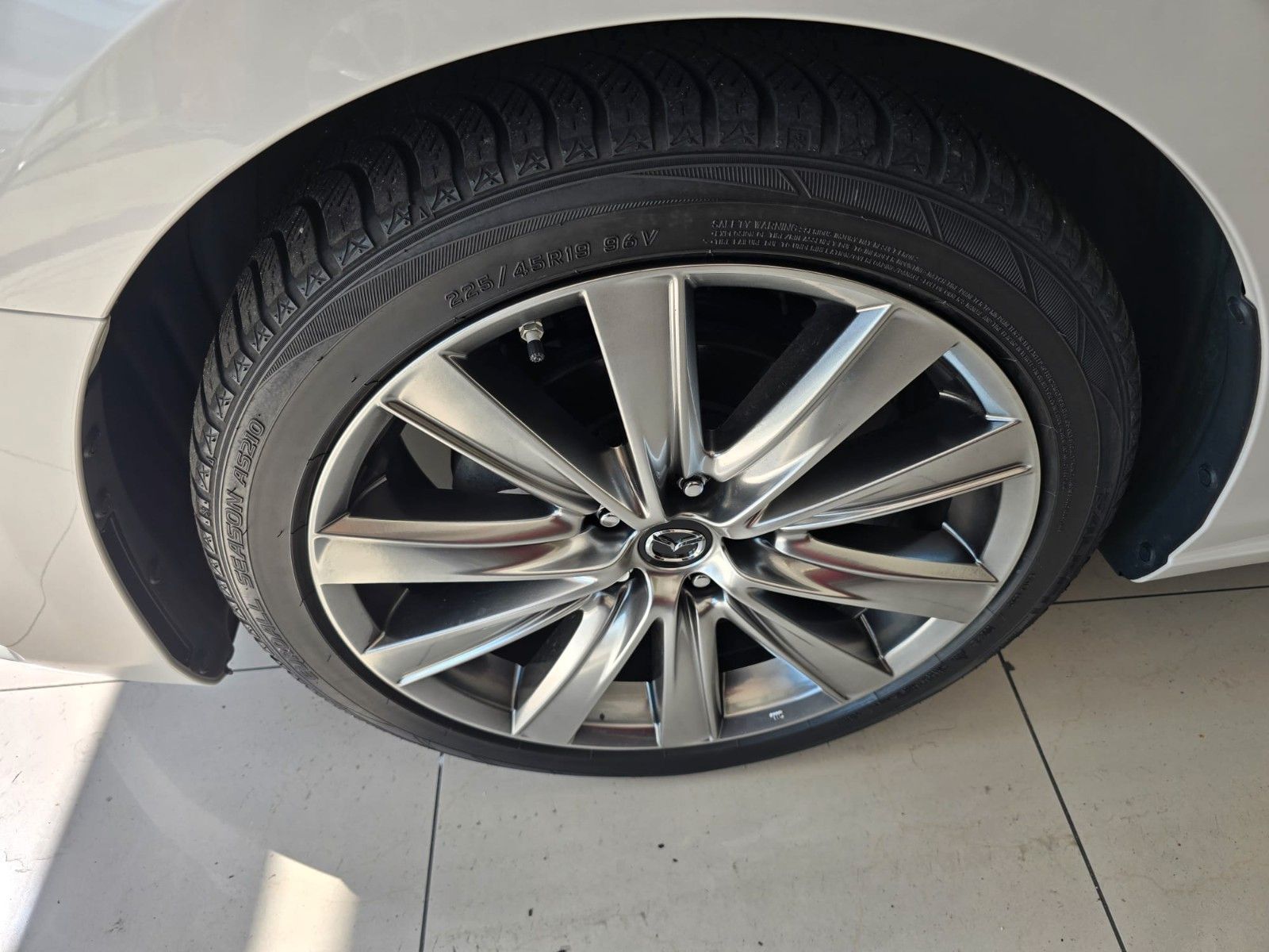 Mazda 6 Kombi Exclusive-Line *HUD*BOSE*SB*LEDER*360°