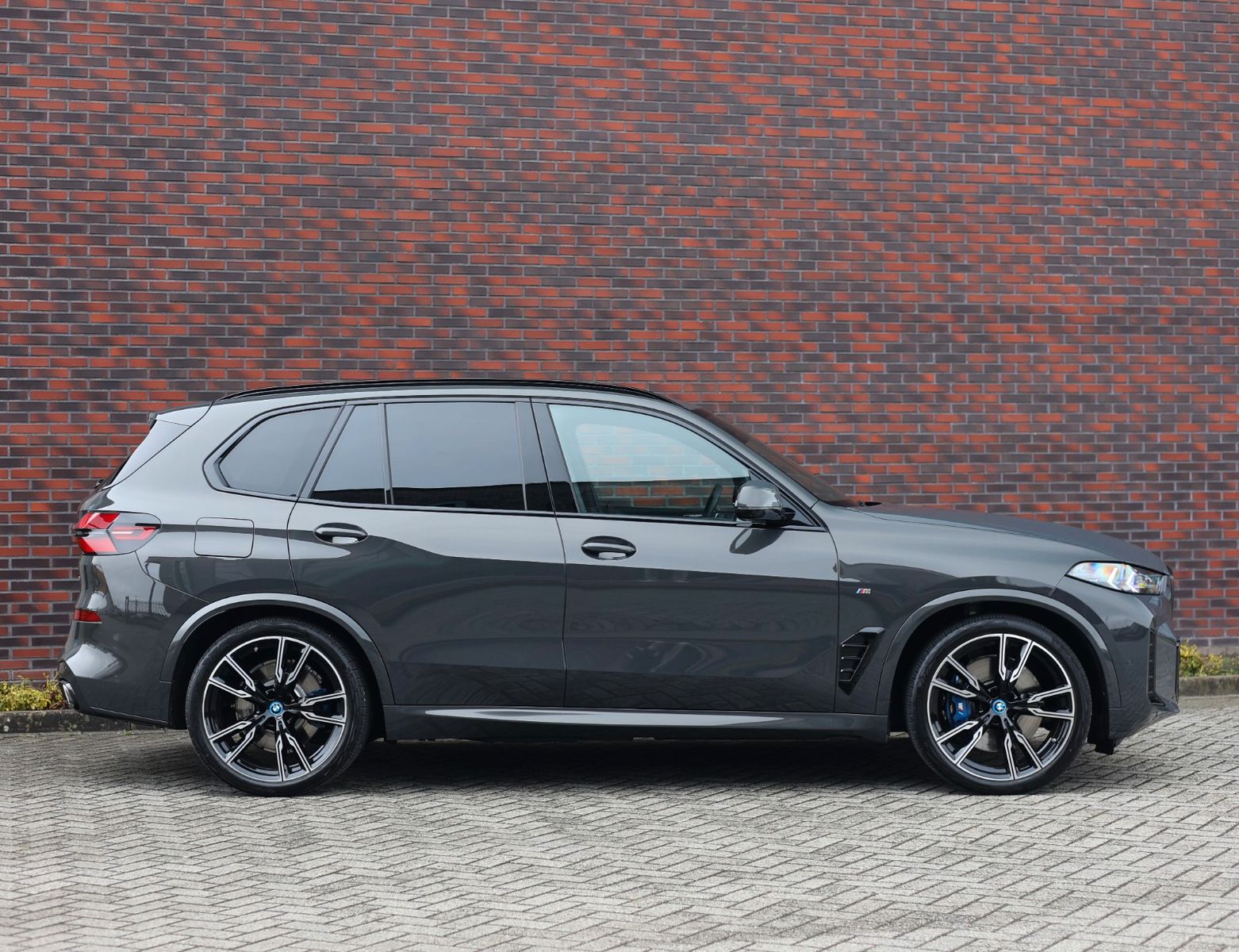 BMW X5 50e xDrive | Skylounge - AHK - HUD