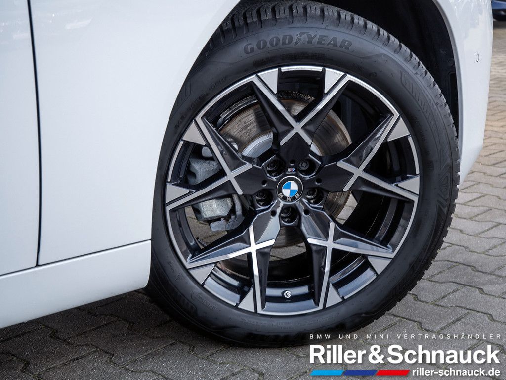 BMW X3 xDrive 20d M-Sport NAVI AHK ACC LED PANO 360°