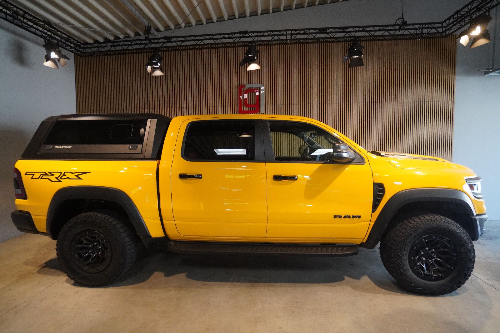 Dodge RAM 1500 TRX V8 6.2 L -Hardtop-MWST-Top Zustand