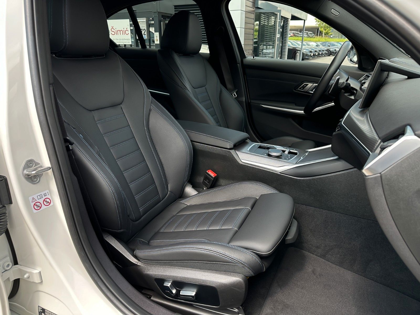 BMW 330 i xD M Sport - Samsaru's Car Outlet