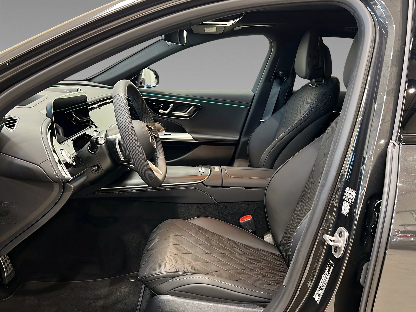 Mercedes-Benz E 450 d 4M T AMG+DISTR+SUPERSCREEN+Burm+AHK+360°
