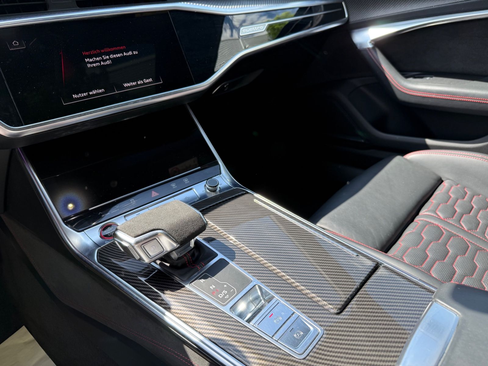 Audi RS6 RS 6 Avant 4.0 TFSI quattro