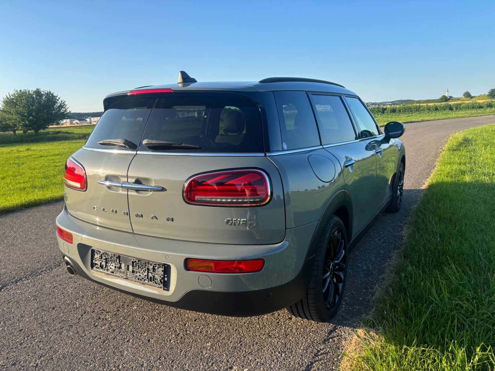MINI One Clubman - Samsaru's Car Outlet