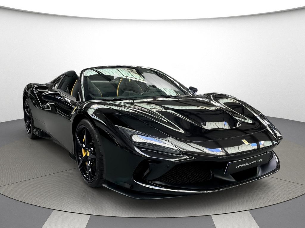Ferrari F8 Spider - Samsaru's Car Outlet
