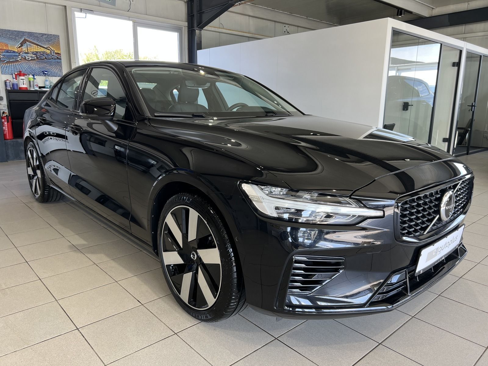 Volvo S60 T8 Ultimate Dark Recharge AWD HeadUp 360°