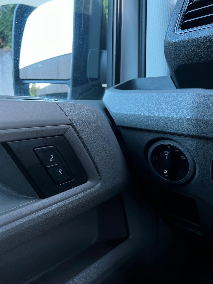 Volkswagen Crafter Kasten Kasten 35 lang Hochdach FWD
