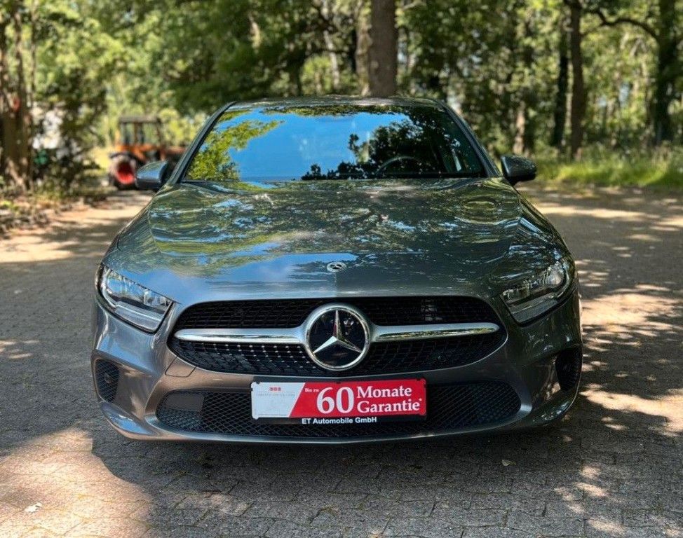 Mercedes-Benz A 180 A -Klasse A 180 - Samsaru's Car Outlet