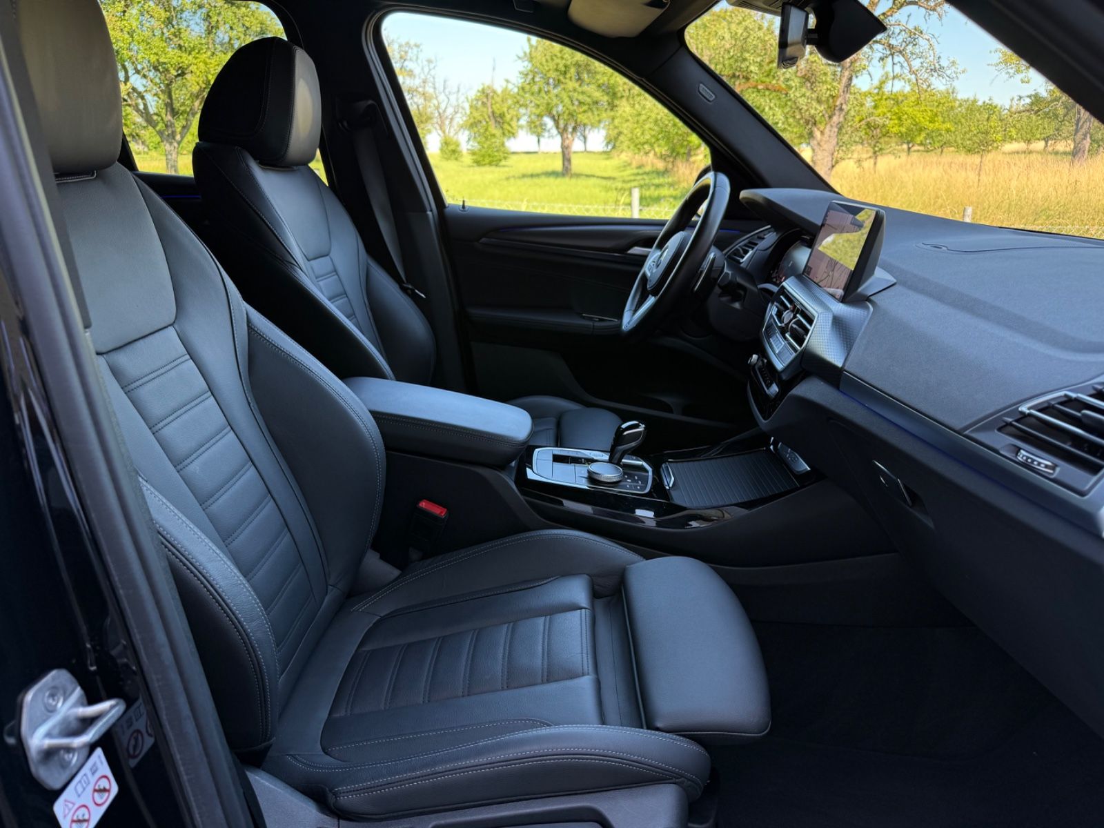 BMW X3 xDrive 30 d M Sport Pano Laser HeadUp AHK 21"