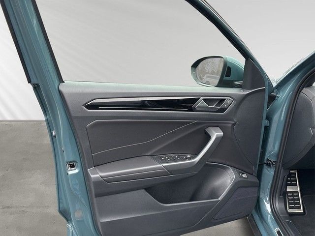 Volkswagen T-Roc R-Line - Samsaru's Car Outlet
