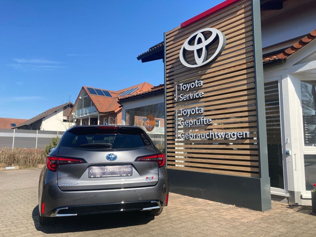 Toyota Corolla 1.8 Hybrid Touring Sports Teamplayer