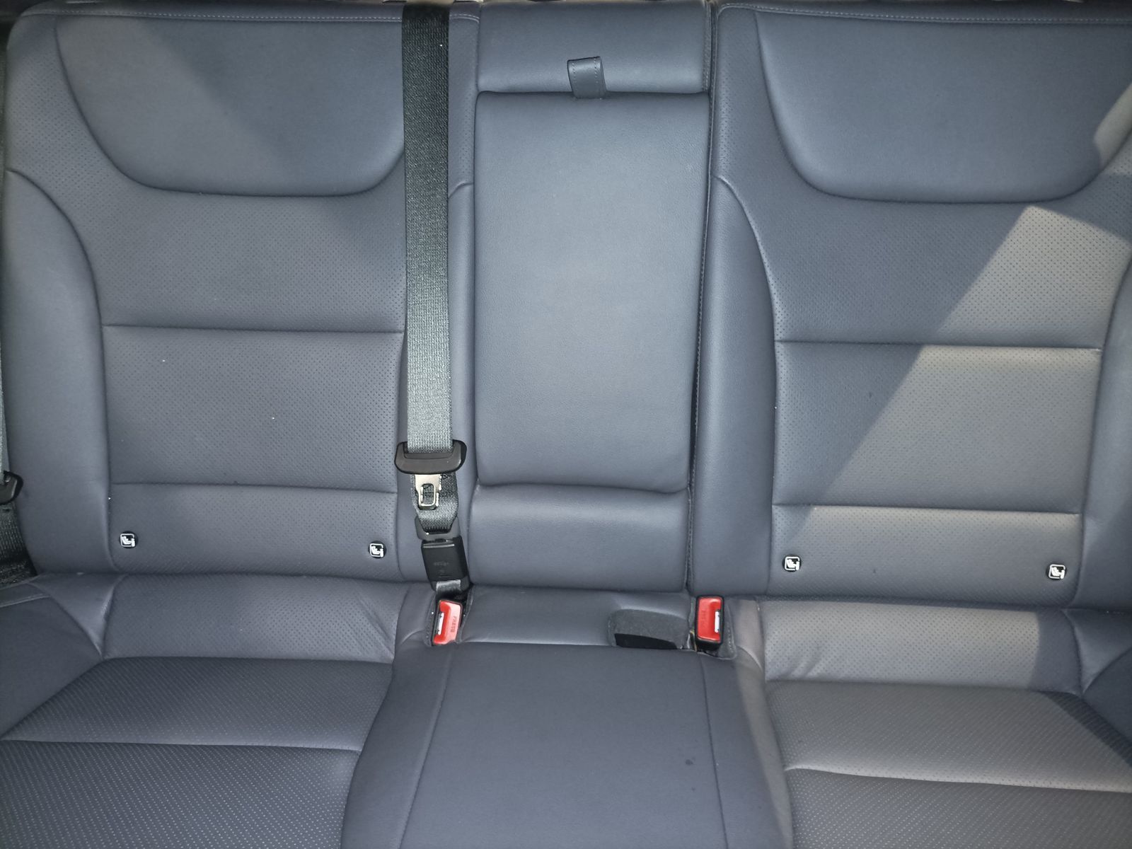 Hyundai IONIQ 1.6 GDI Prime-Paket - Samsaru's Car Outlet