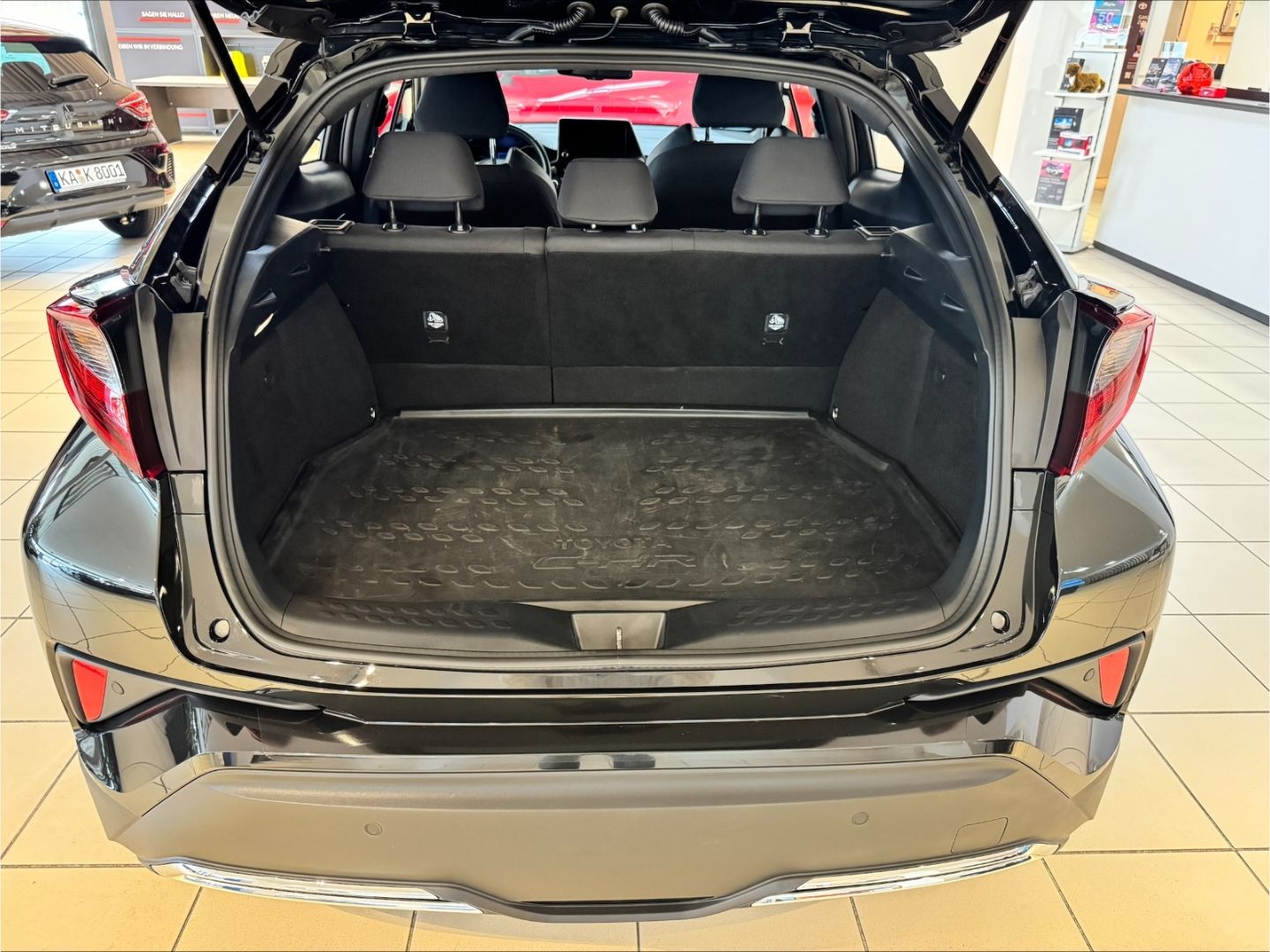 Toyota C-HR Hybrid Team D  Navigation 2.0l