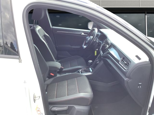 Volkswagen T-Roc Sport DSG - Samsaru's Car Outlet