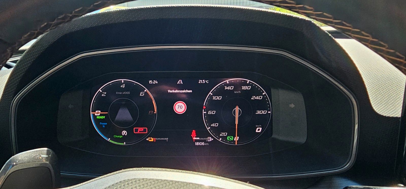 Cupra Sportstourer e-Hybrid - Samsaru's Car Outlet