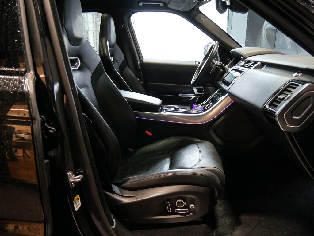 Range Rover Sport 5.0 SVR - Samsaru's Car Outlet