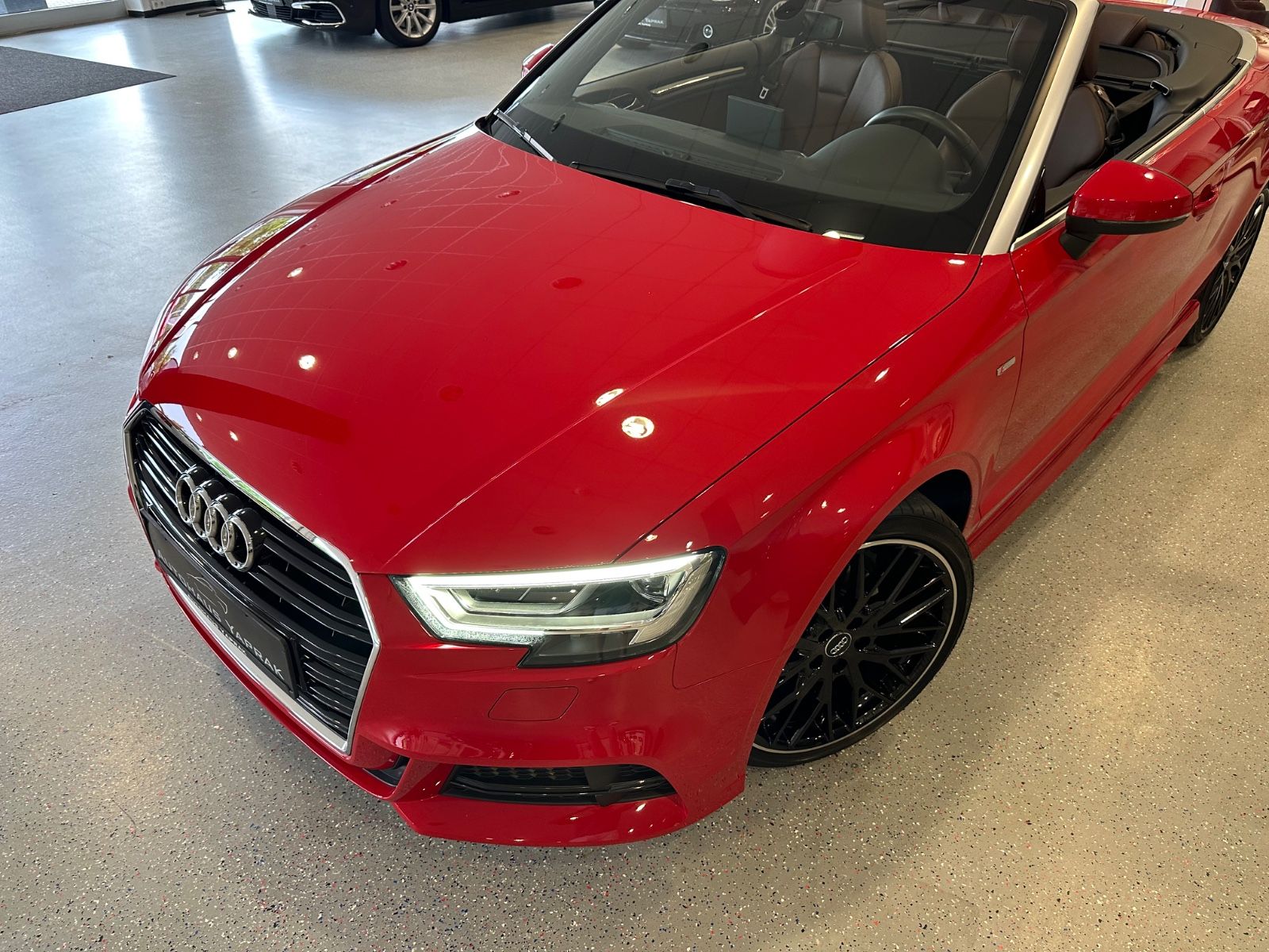 Audi A3 Cabriolet 35 TFSI S-line Competition - Samsaru's Car Outlet