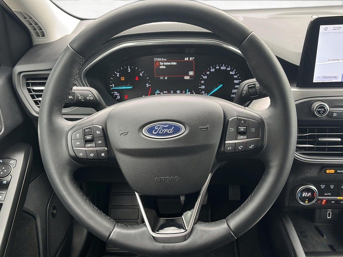 Ford Focus 2.0 EcoBlue Titanium *LED*AUT*Navi*SHZ*FSH