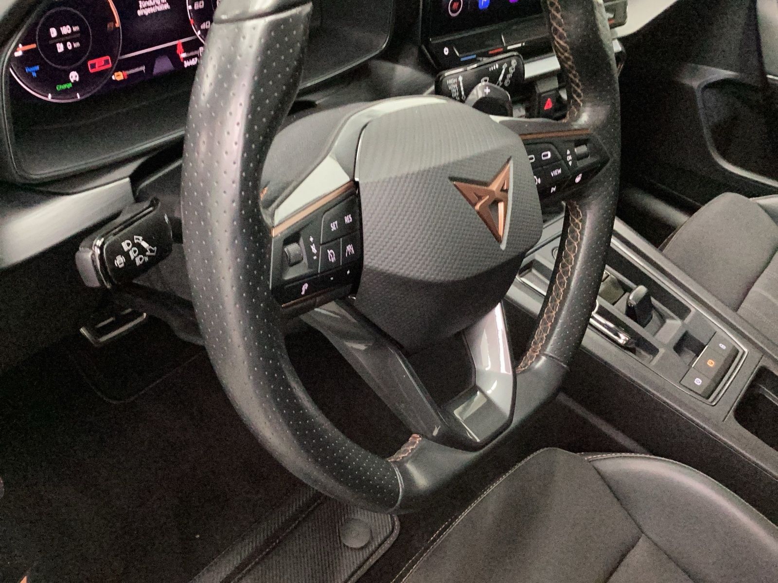 Cupra Formentor 1.4 eHybrid VZ FULL-LINK KAMERA LM19 A
