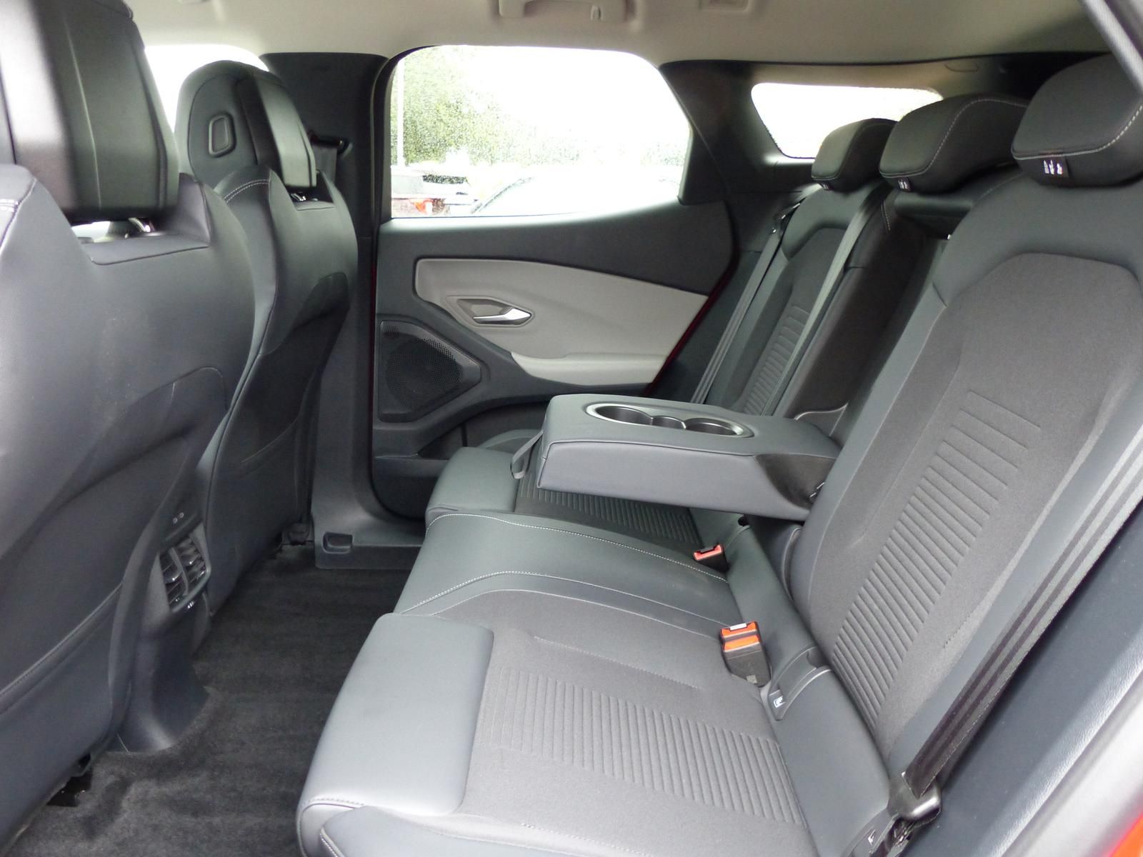 Ford Explorer RWD 77 kWh 210 KW Wärmepumpe,360°Kamera