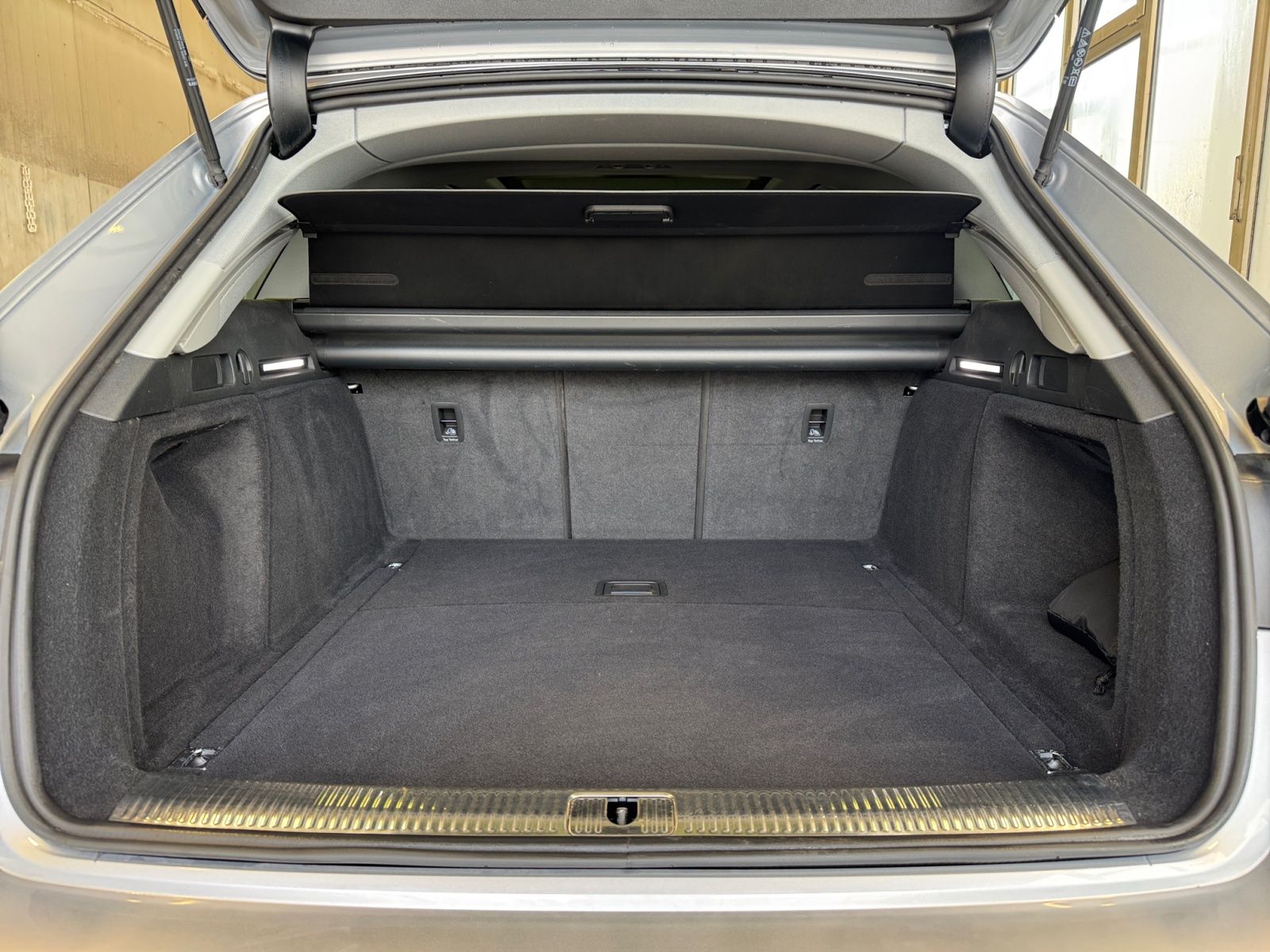 Audi A4 Avant advanced 50 TDI quattro - Samsaru's Car Outlet