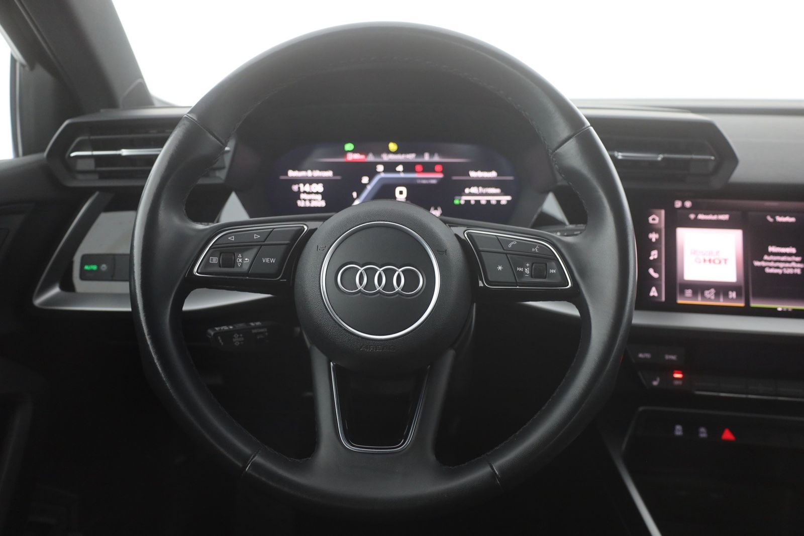 Audi A3 35 TDI Limousine LED Navi Sitzheizung DAB AHK