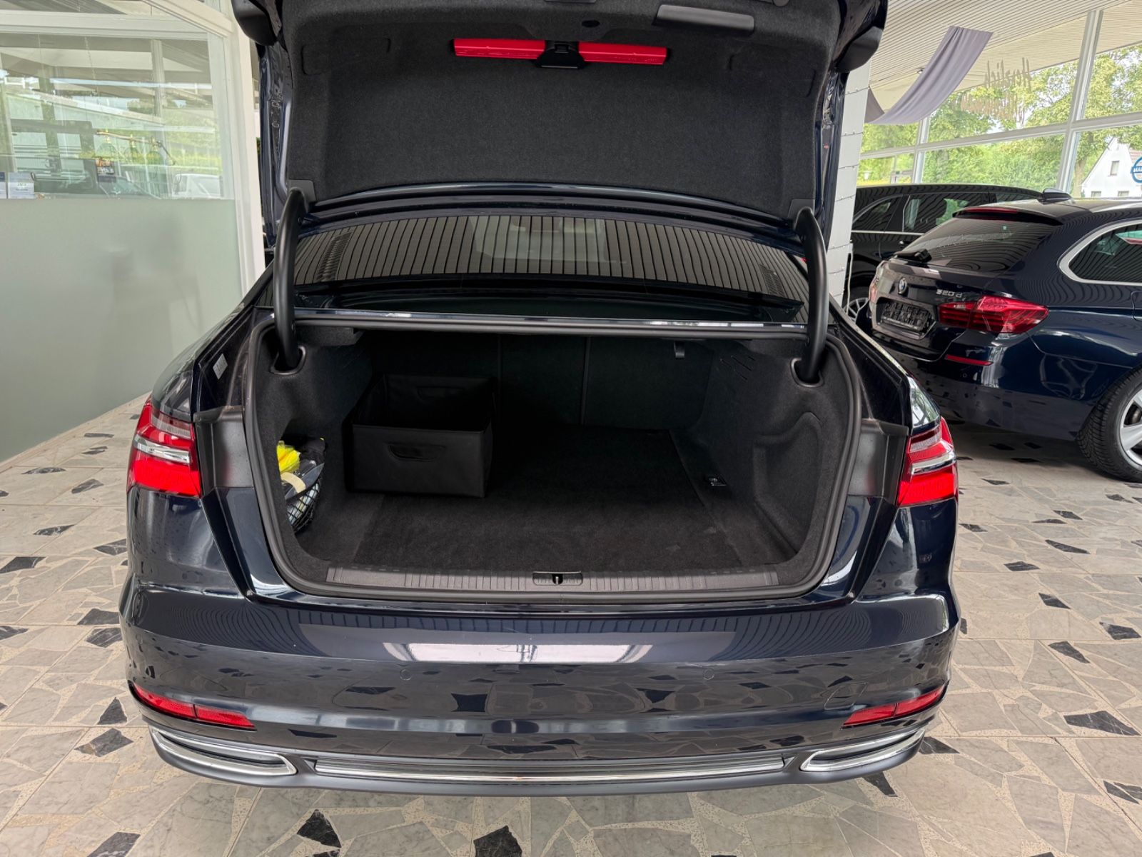 Audi A6 Lim. 35 TDI design - Samsaru's Car Outlet