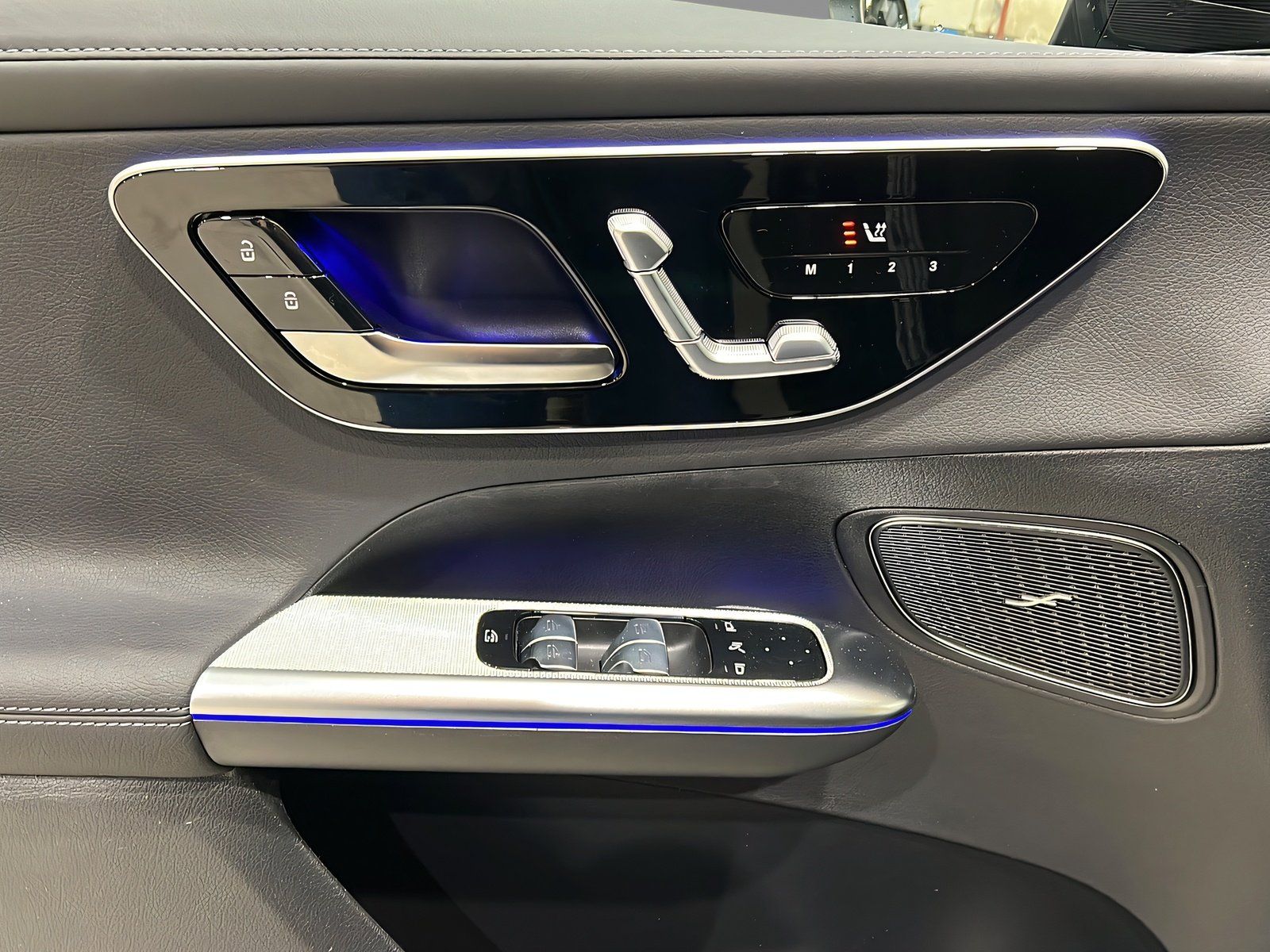 Mercedes-Benz GLC 300 de 4M AMG+LED+NIGHT+Memo+TotW+AHK+360°