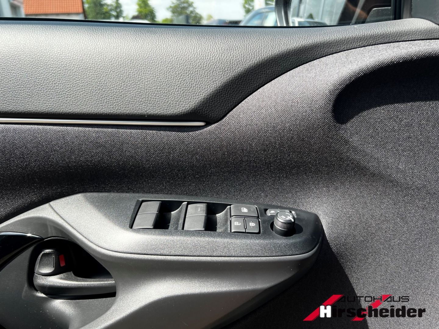 Toyota Yaris Cross Teamplayer 1,5 l Hybrid *Safety-Wint